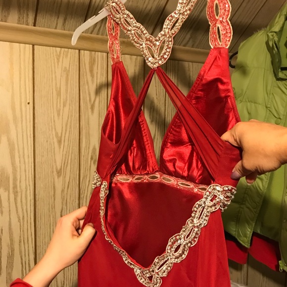 Prom dress - Picture 4 of 7